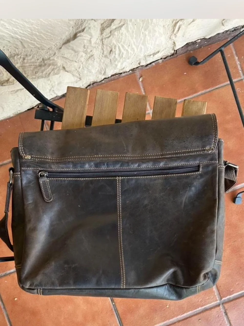 Men's Dark Brown Leather Messenger Bag - Classic Everyday Carry